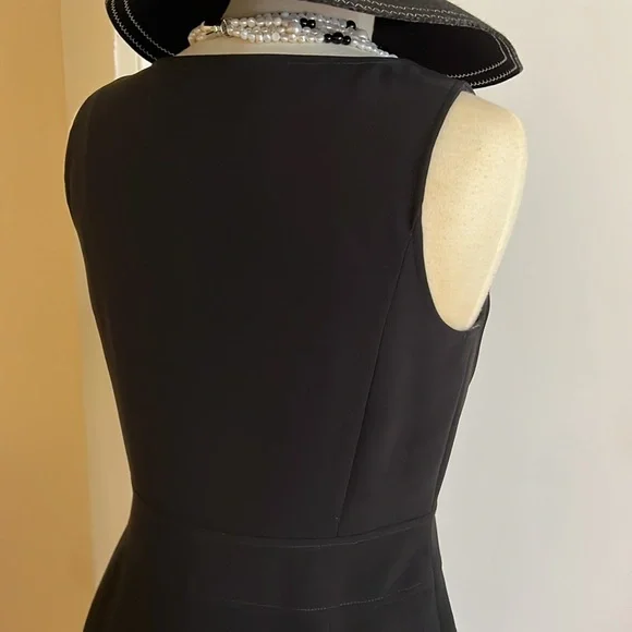 Tahari Arthur S. Levine black dress Size 6🌹 - Picture 7 of 12